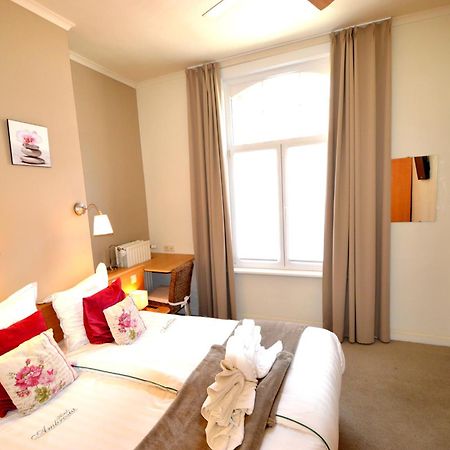 Hotel Ambrosia Υπρ Εξωτερικό φωτογραφία