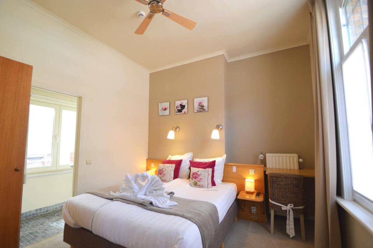 Hotel Ambrosia Υπρ Εξωτερικό φωτογραφία