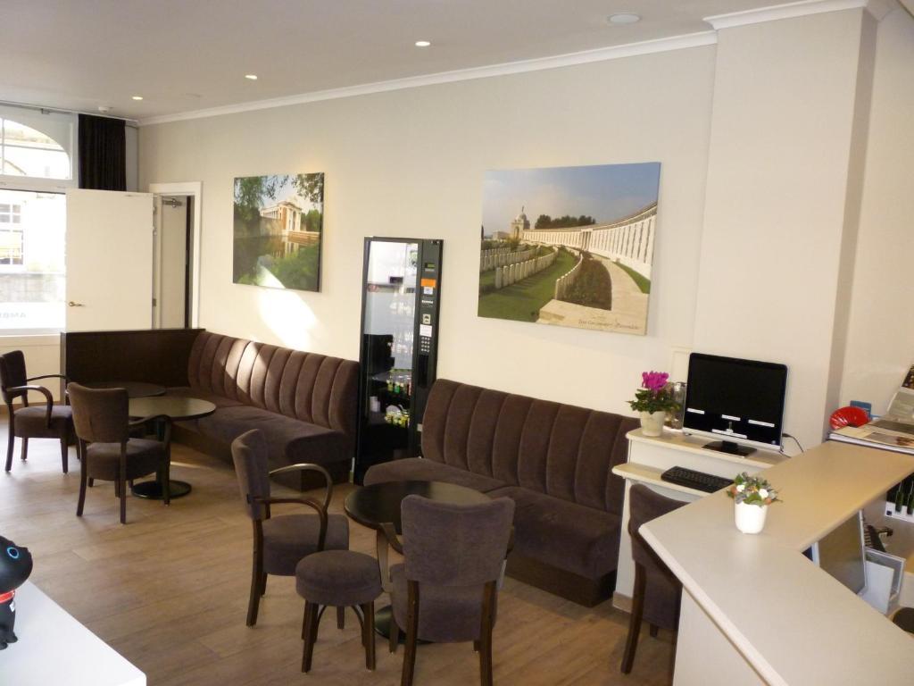 Hotel Ambrosia Υπρ Εξωτερικό φωτογραφία