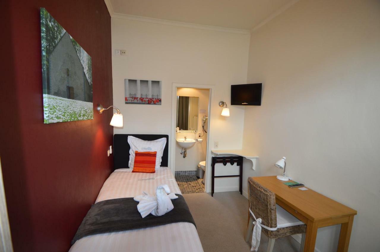 Hotel Ambrosia Υπρ Εξωτερικό φωτογραφία